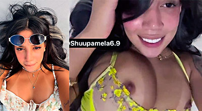 Shuupamela Mostrando Sus Enormes Tetas Y Con Muchas Ganas